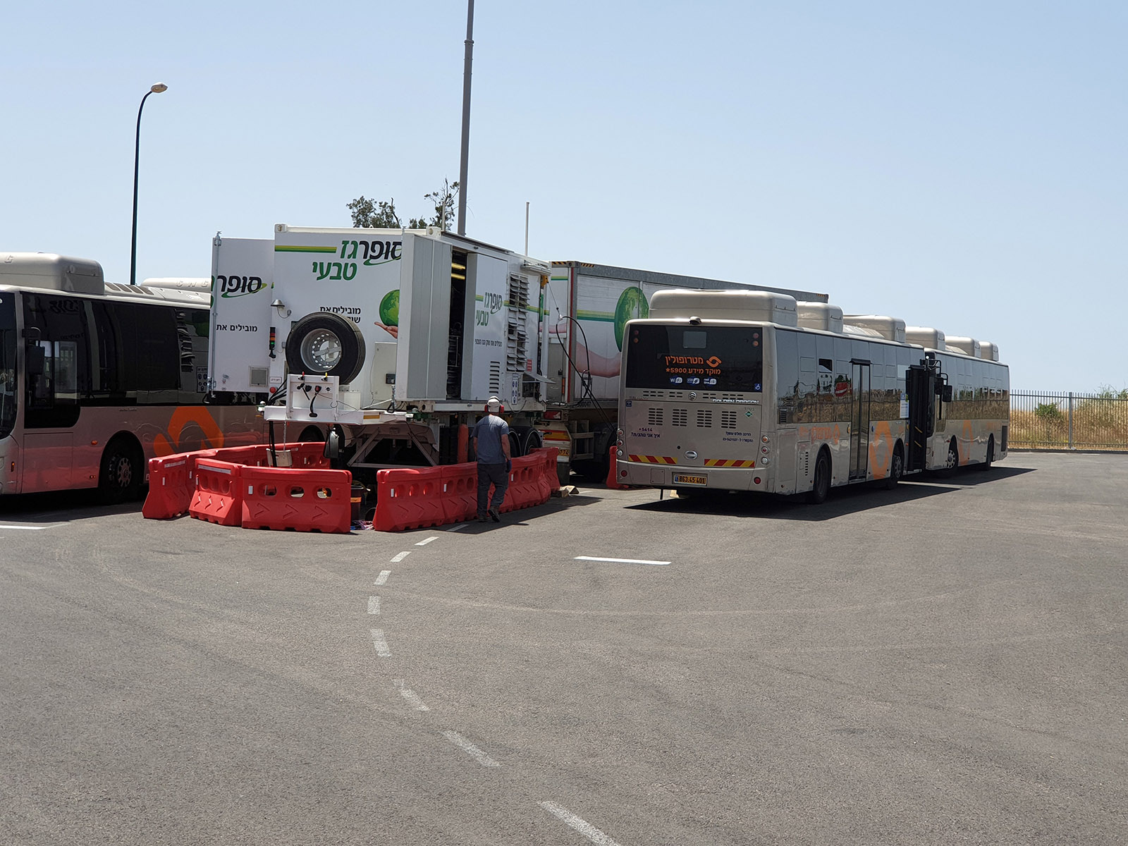 Mobile Refueling Station (MRU) for Compressed Natural Gas (CNG) buses ...